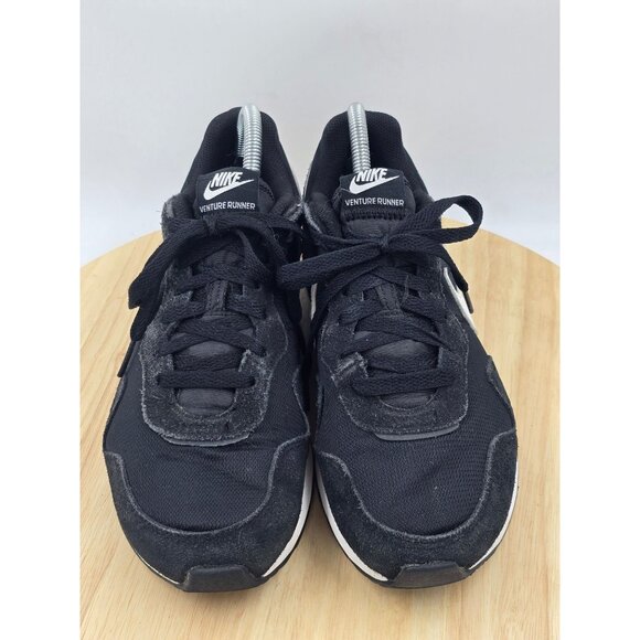 Nike Womens Venture Runner CK2948-001 Running Shoes Sneakers size 10 - Picture 3 of 8